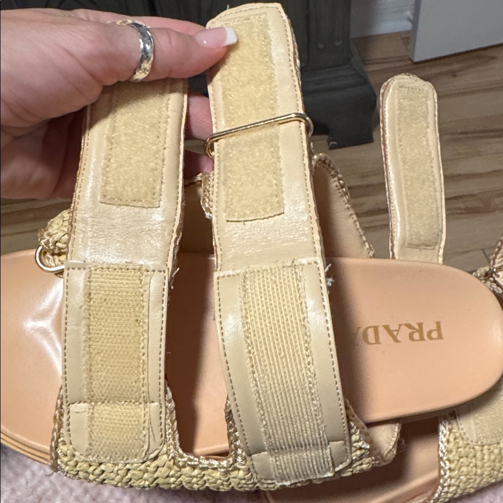 Prada Tan braided raffia Slide Sandals 7 - Picture 17 of 17